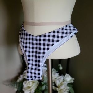 Zaful Cheeky Bikini Bottoms